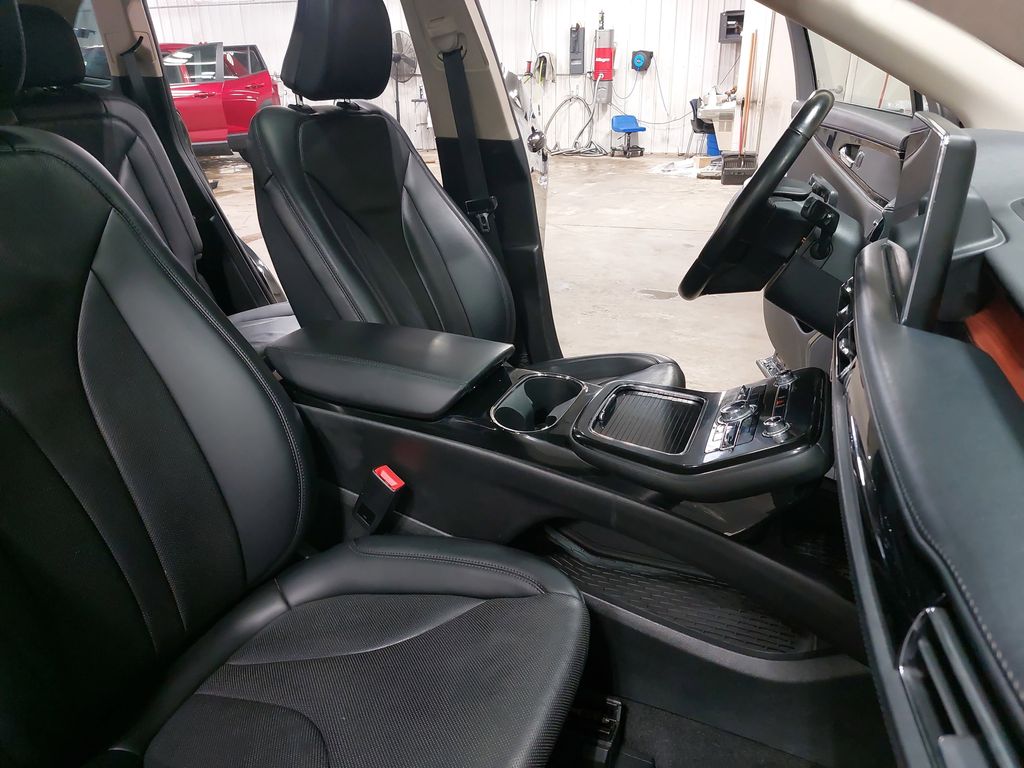 2022 LINCOLN NAUTILUS - Image 10