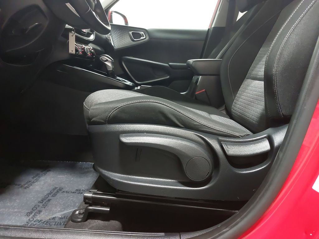 2021 KIA SOUL - Image 28