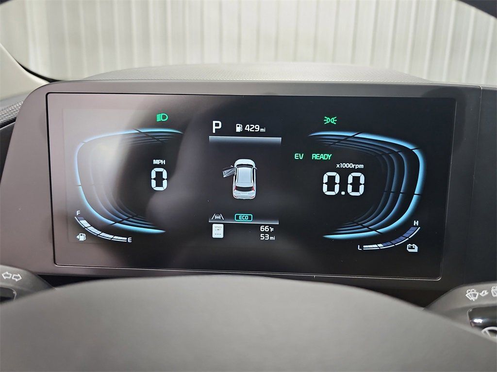 2024 KIA NIRO - Image 18