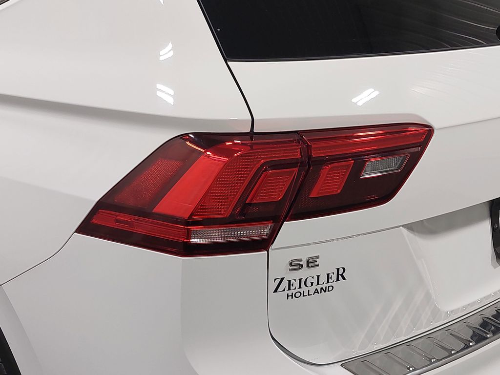 2022 VOLKSWAGEN TIGUAN - Image 35