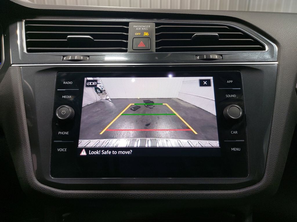 2022 VOLKSWAGEN TIGUAN - Image 24