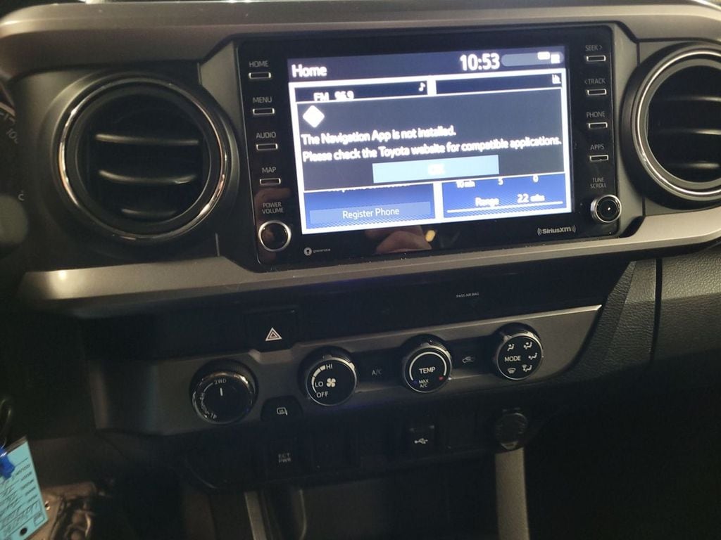 2022 TOYOTA TACOMA - Image 13