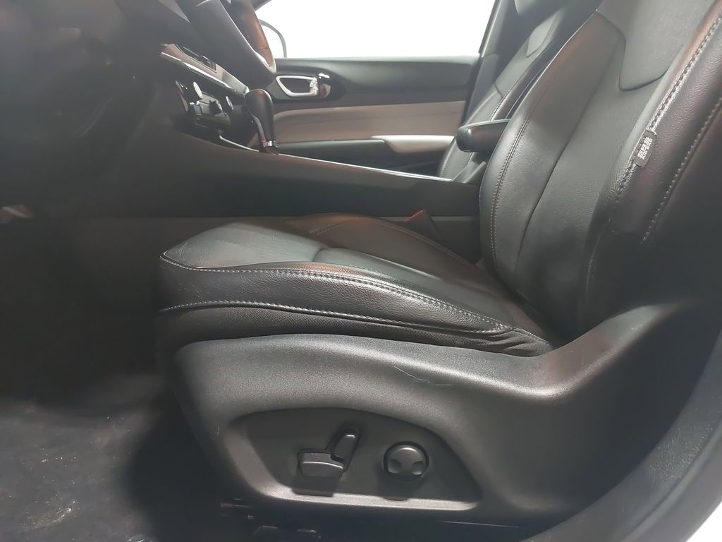 2023 JEEP COMPASS - Image 28