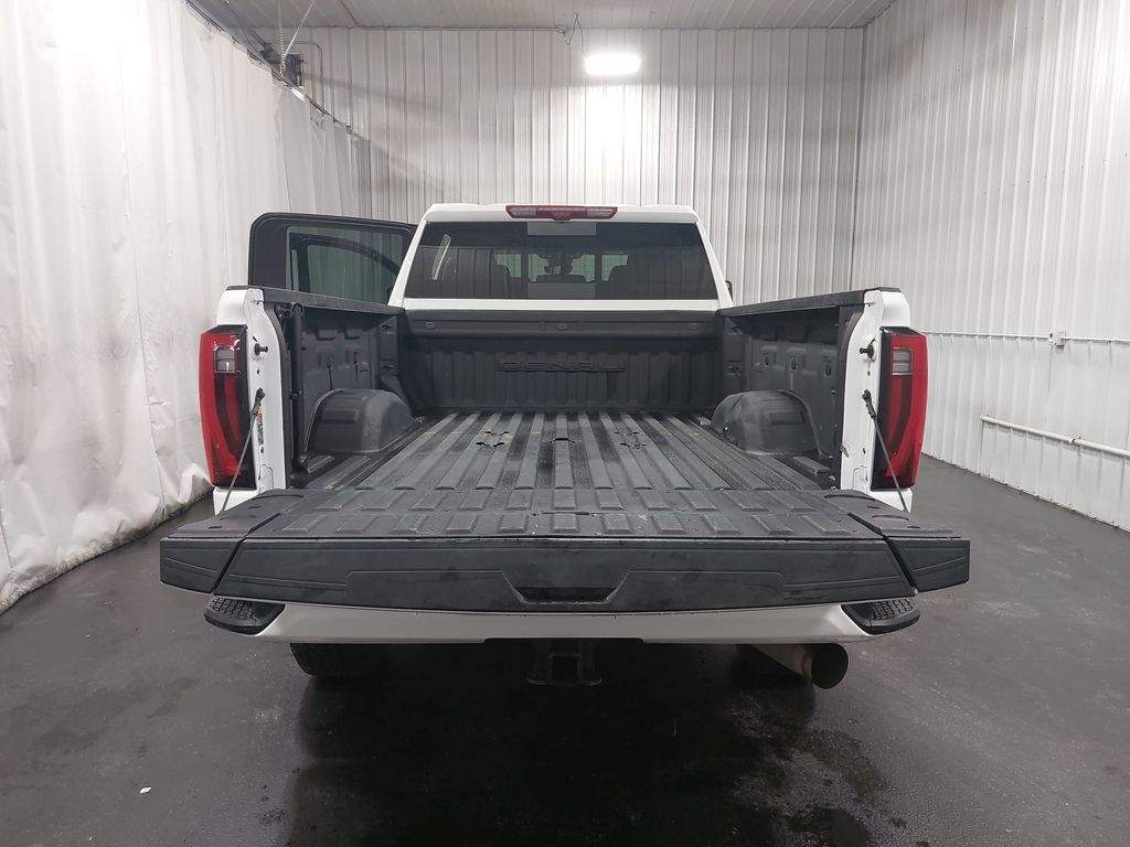 2024 GMC SIERRA HD - Image 13