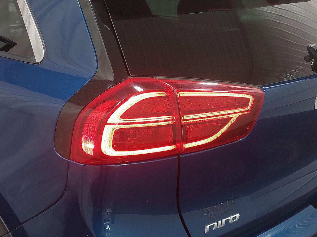 2022 KIA NIRO - Image 36