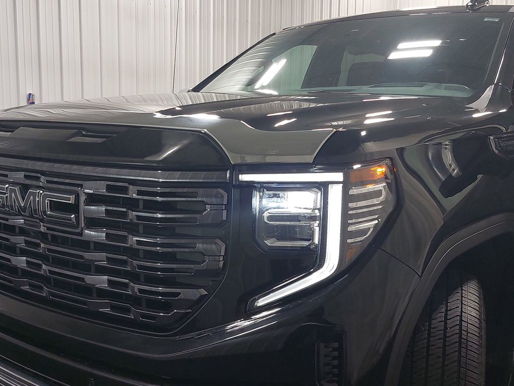 2025 GMC SIERRA - Image 34