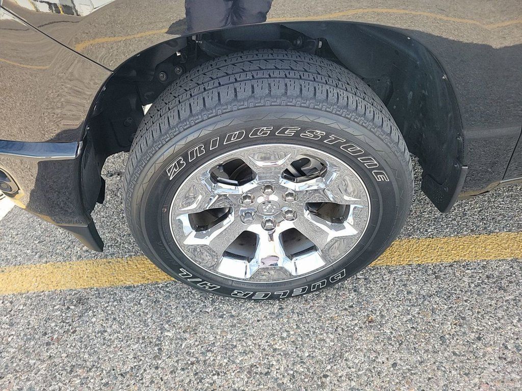 2022 RAM 1500 - Image 8