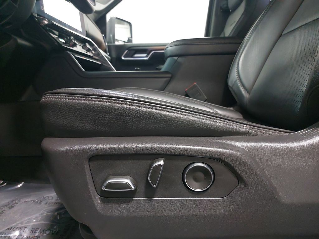 2024 GMC SIERRA HD - Image 31