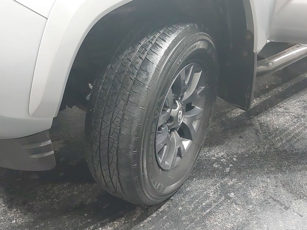 2022 TOYOTA TACOMA - Image 31