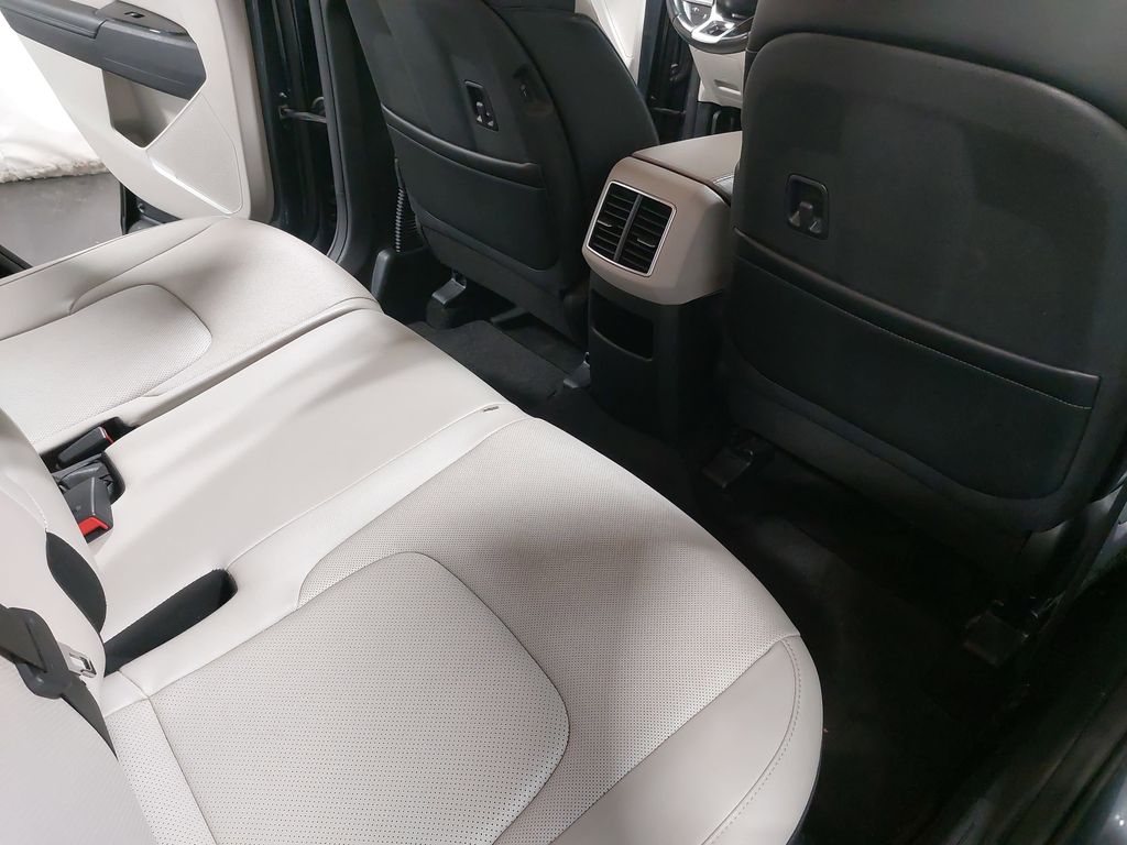 2023 KIA SPORTAGE - Image 11