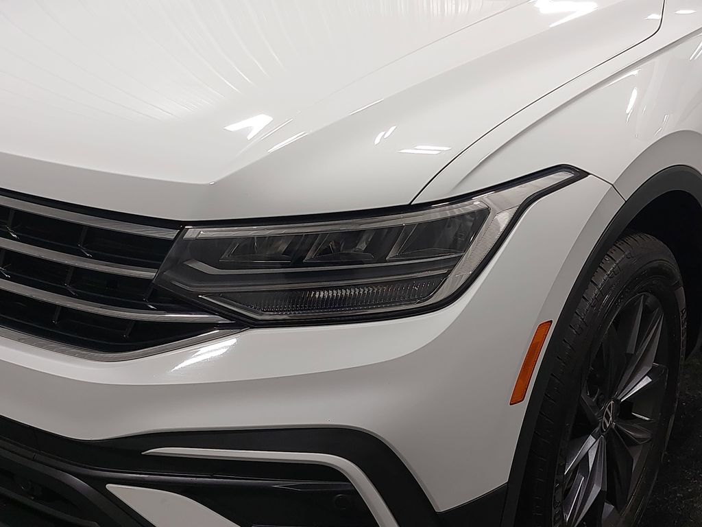 2022 VOLKSWAGEN TIGUAN - Image 32
