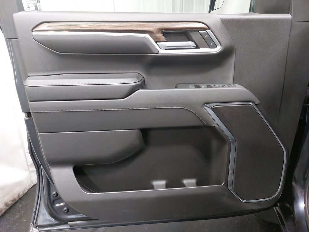 2022 CHEVROLET SILVERADO - Image 27