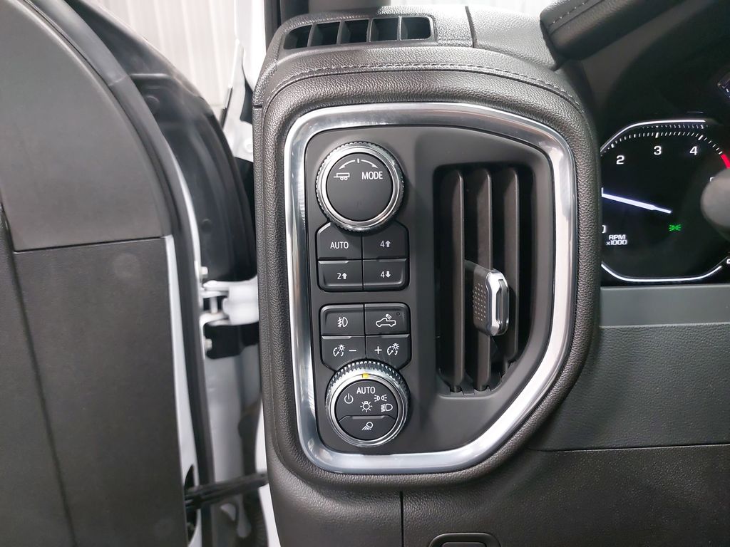 2023 GMC SIERRA HD - Image 27