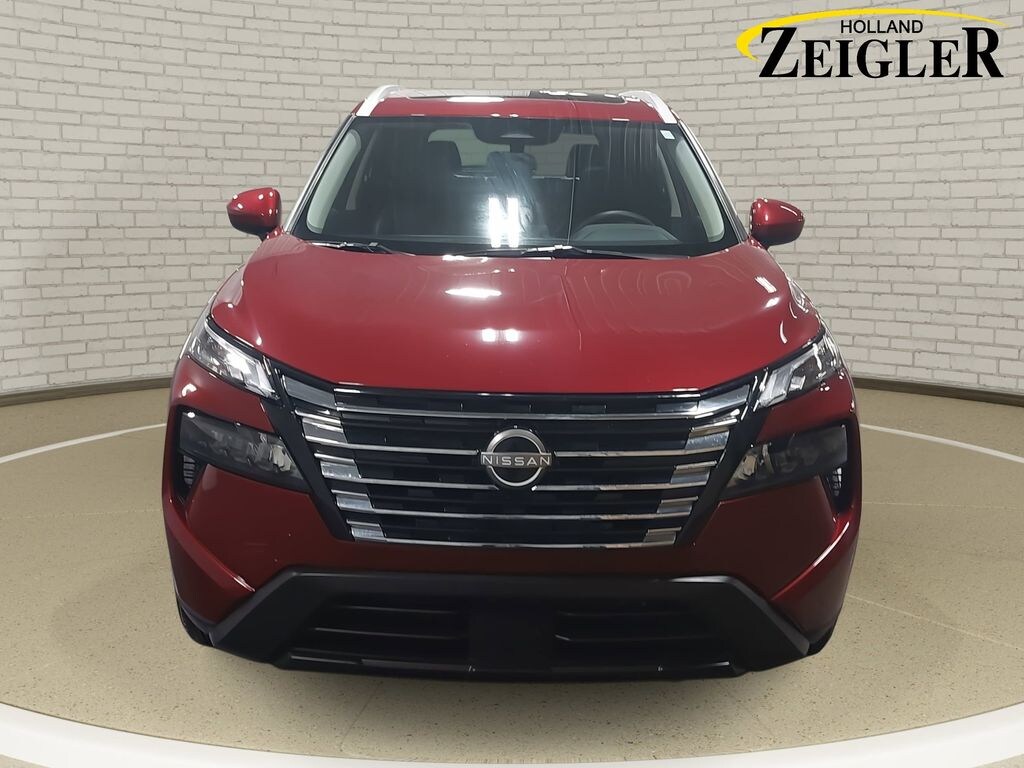 Used 2025 Nissan Rogue SV SUV