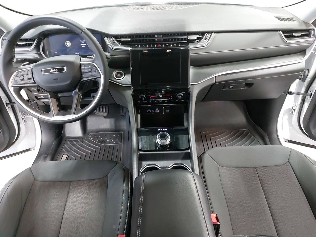 2023 JEEP GRAND CHEROKEE - Image 9