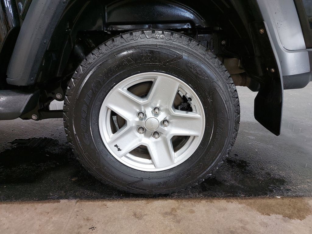 2020 JEEP GLADIATOR - Image 30