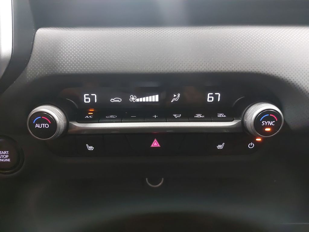 2025 MAZDA CX-50 - Image 21