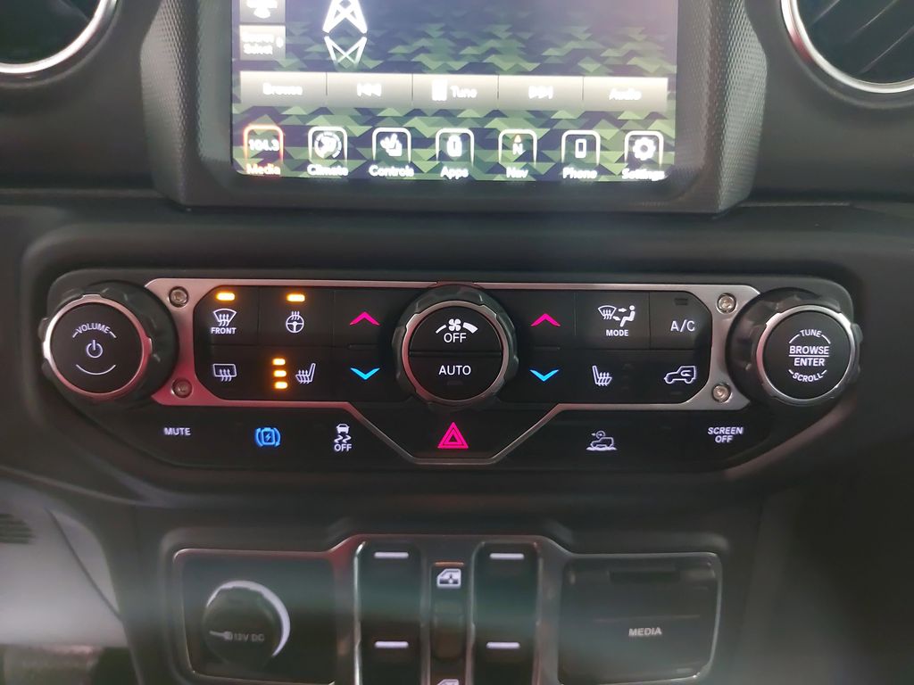 2023 JEEP WRANGLER - Image 20