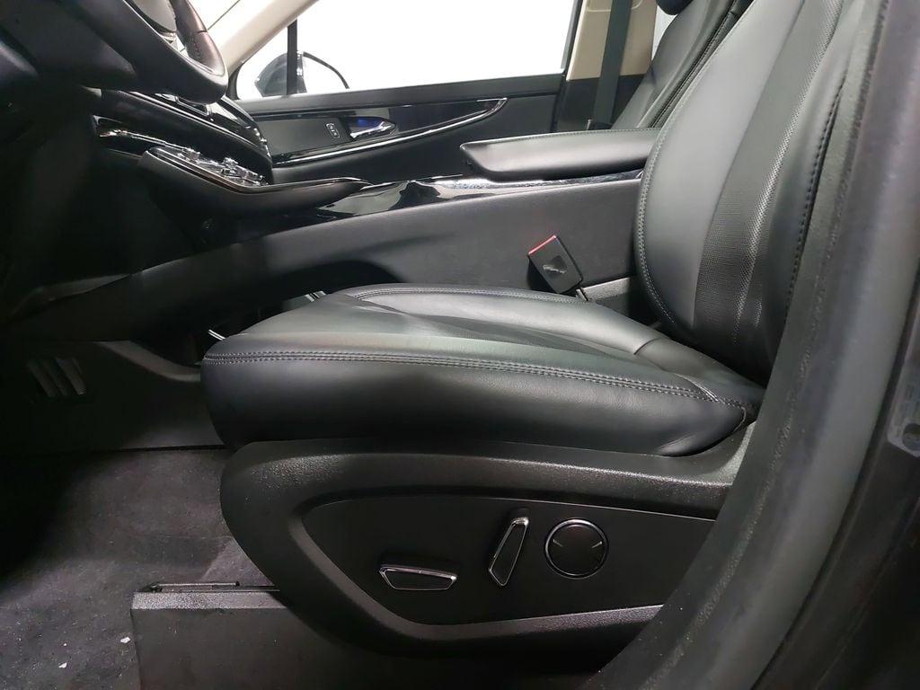 2022 LINCOLN NAUTILUS - Image 30