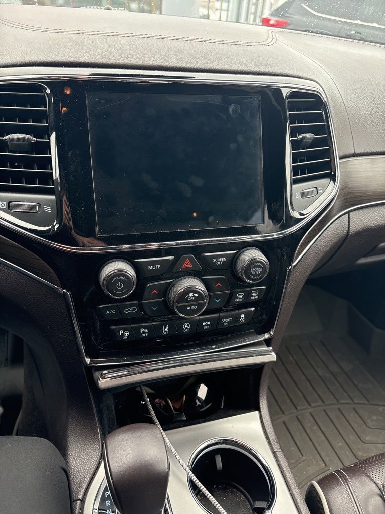 2019 JEEP GRAND CHEROKEE - Image 11