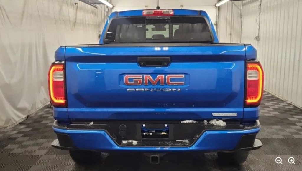 Used 2023 GMC Canyon Elevation Truck Crew Cab