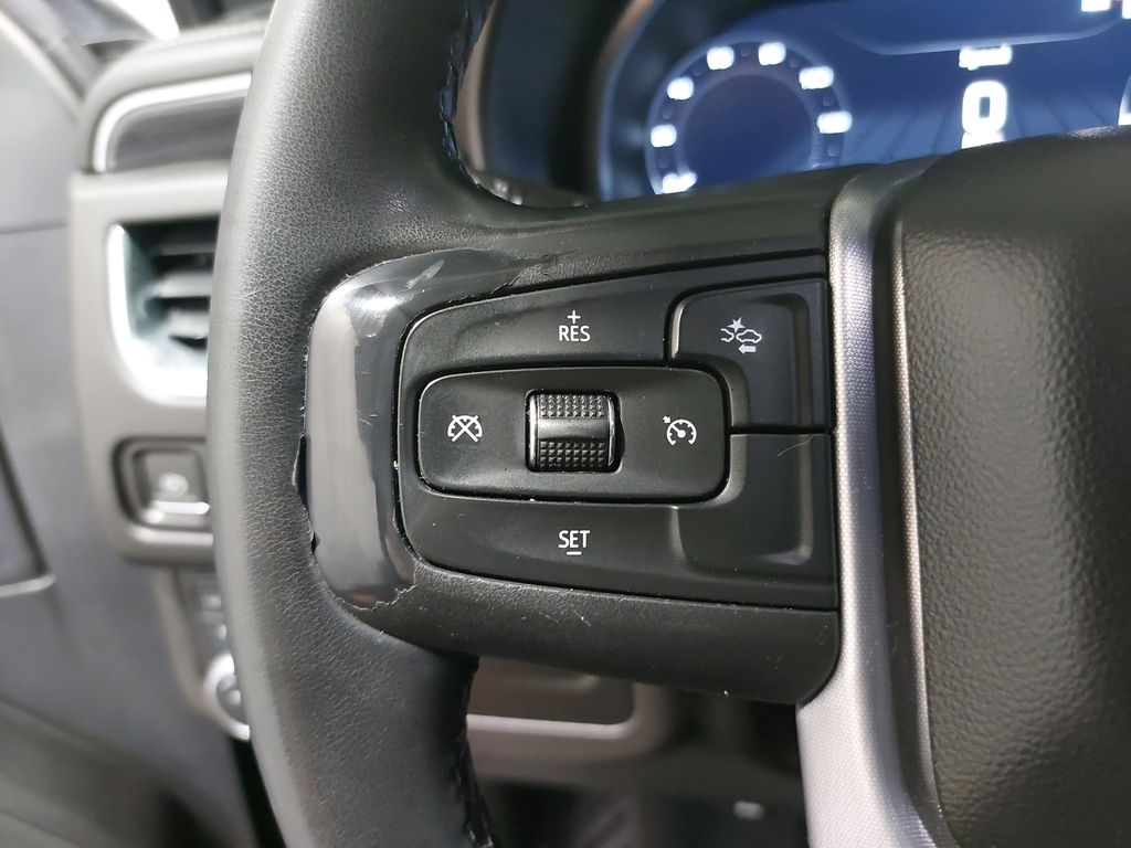 2023 GMC YUKON - Image 19