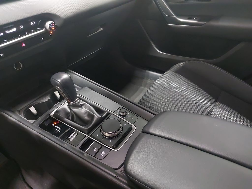 2025 MAZDA CX-50 - Image 26