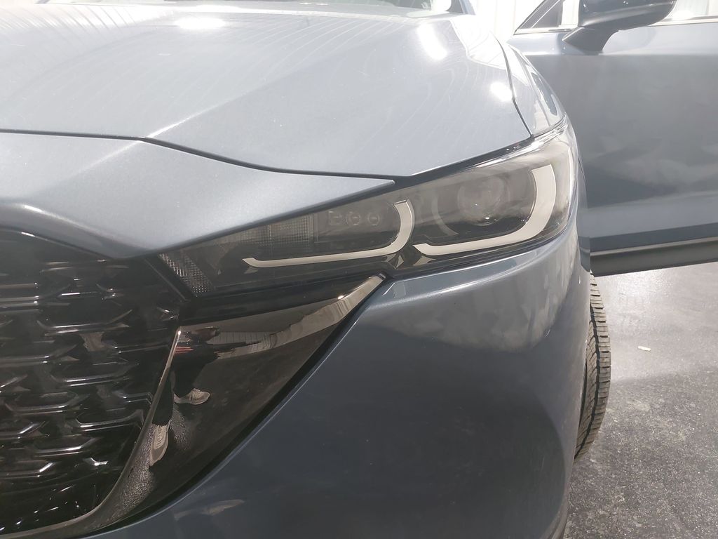 2025 MAZDA CX-5 - Image 33