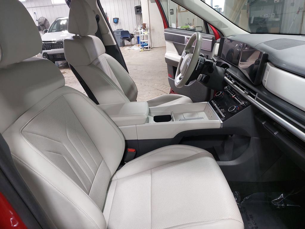 2025 HYUNDAI SANTA FE - Image 10