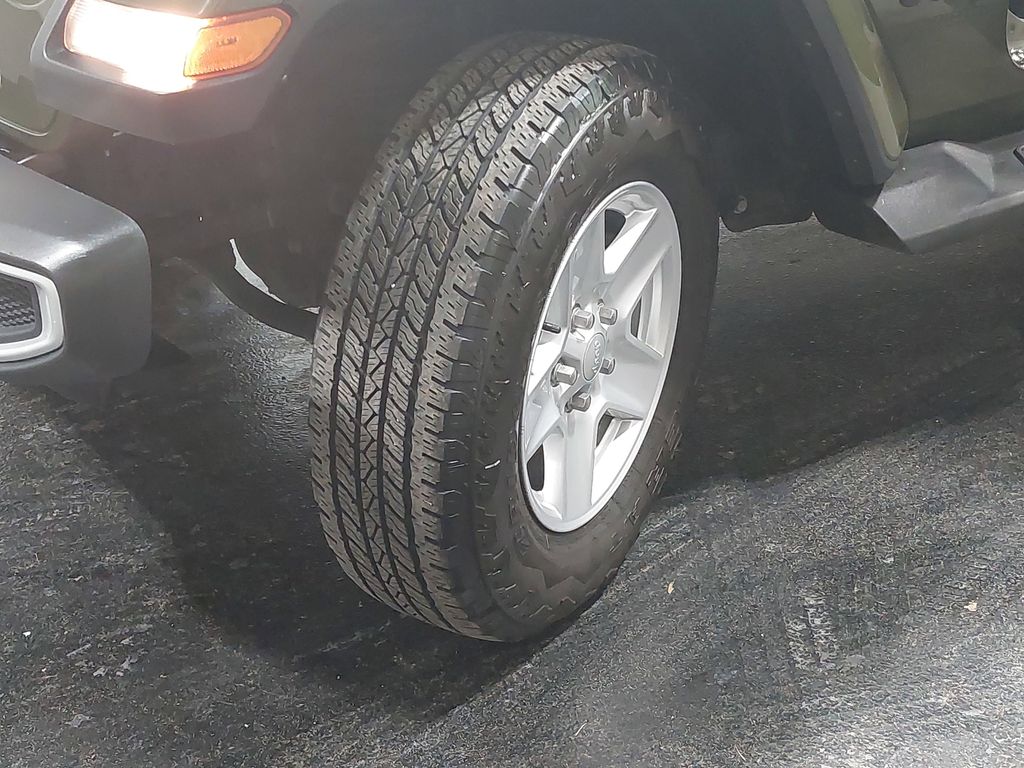 2022 JEEP GLADIATOR - Image 32