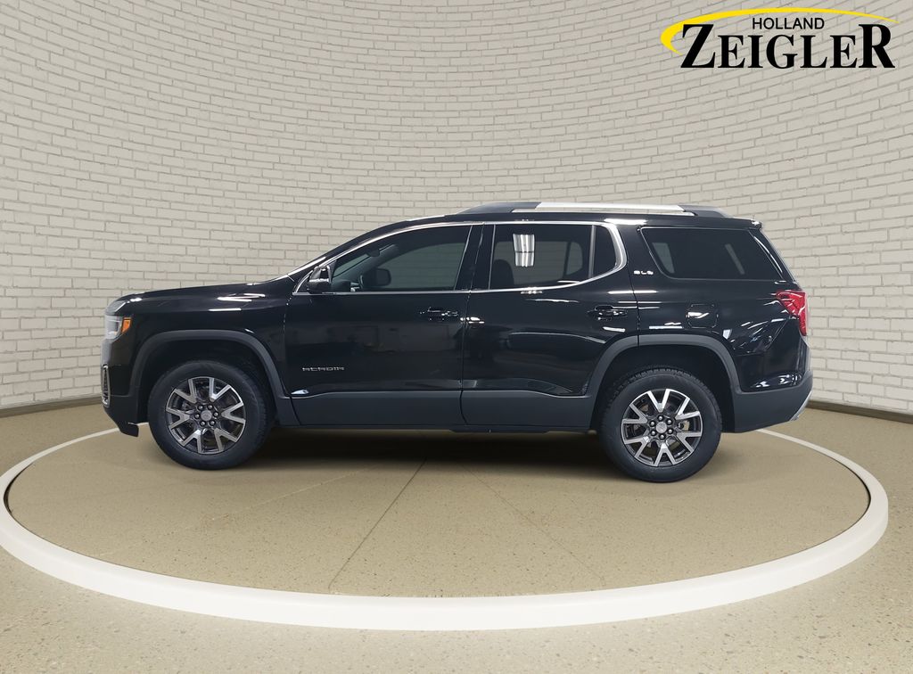 2023 GMC ACADIA - Image 8