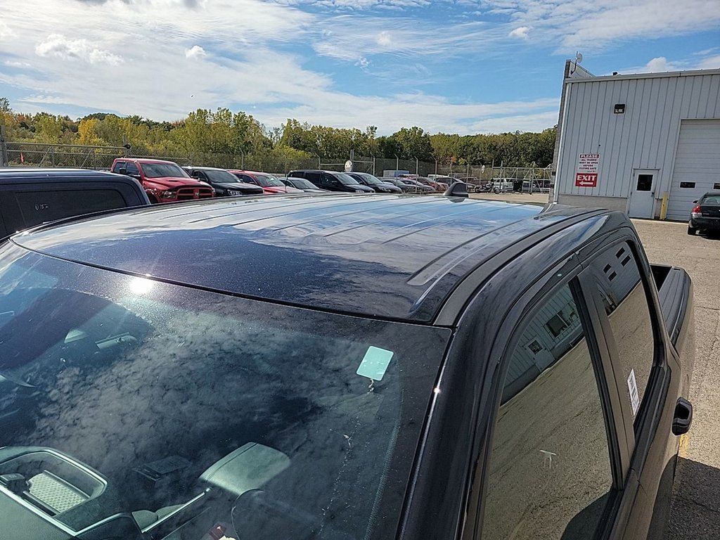 2022 RAM 1500 - Image 16