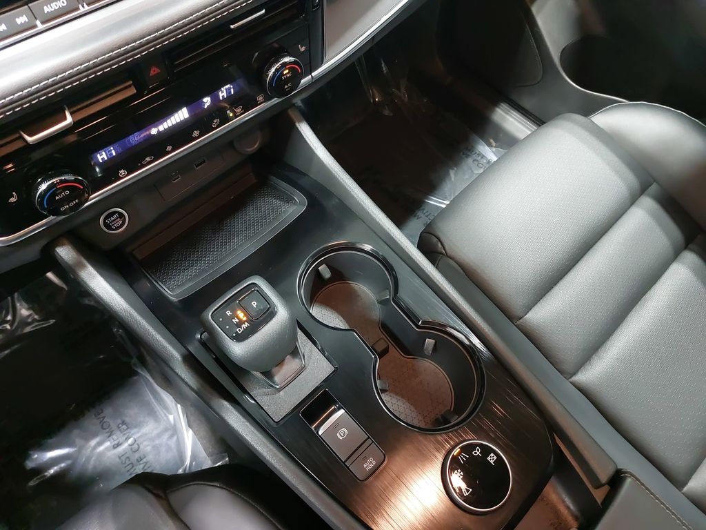2023 NISSAN ROGUE - Image 24