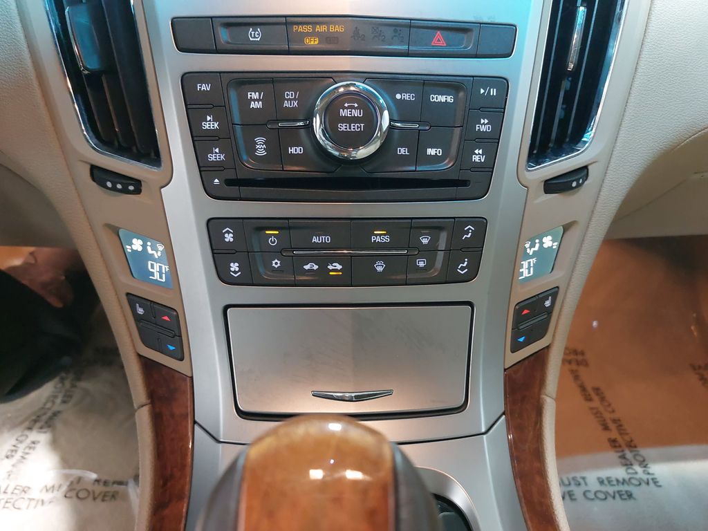 2008 CADILLAC CTS - Image 20