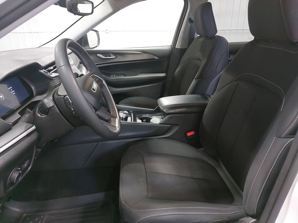 2023 JEEP GRAND CHEROKEE - Image 14