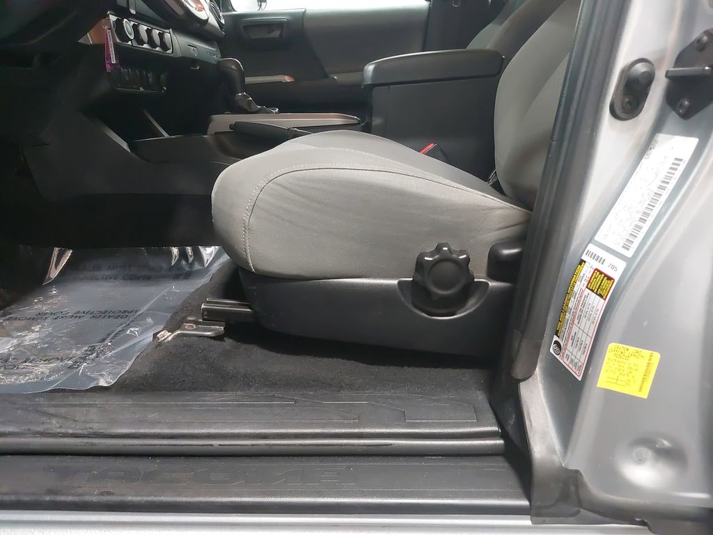 2022 TOYOTA TACOMA - Image 28