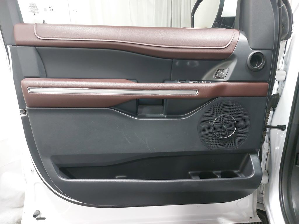 2024 FORD EXPEDITION - Image 30