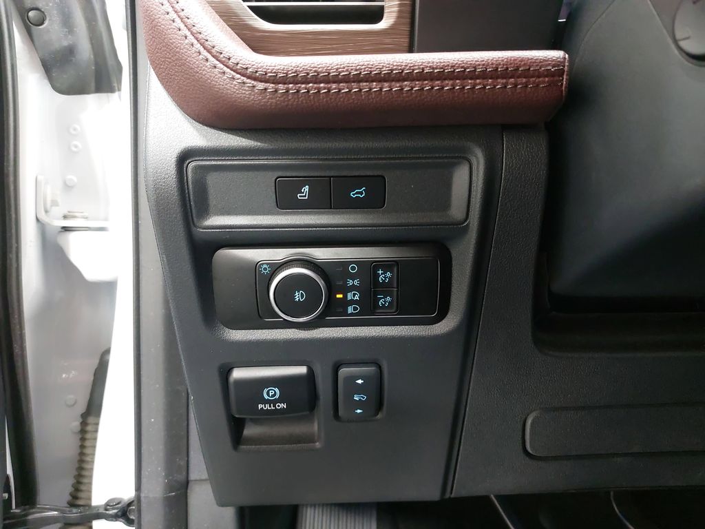 2024 FORD EXPEDITION - Image 29