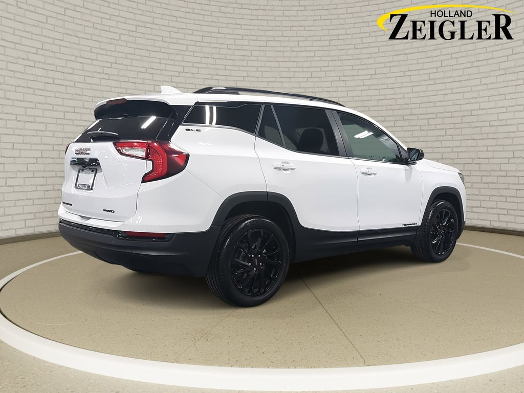 2023 GMC TERRAIN - Image 5