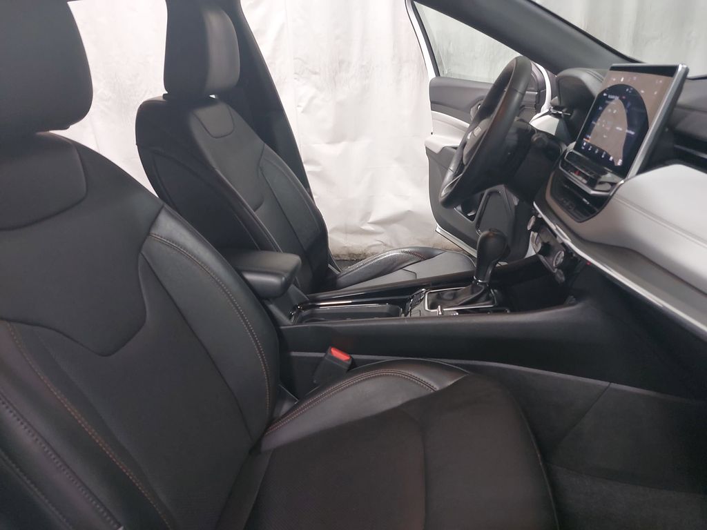 2023 JEEP COMPASS - Image 10