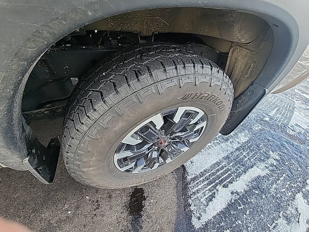 2024 NISSAN FRONTIER - Image 7