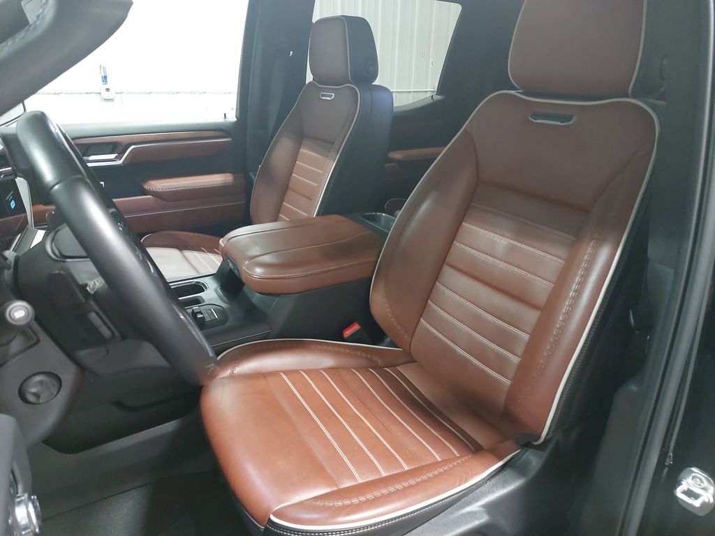 2025 GMC SIERRA - Image 15