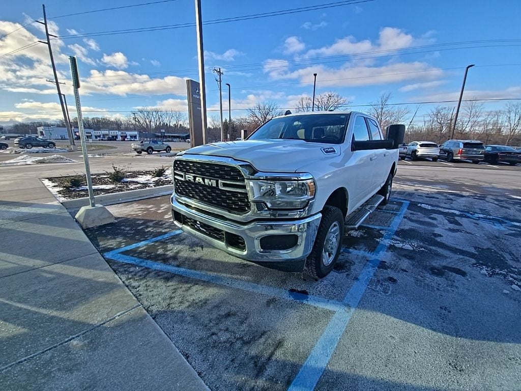 2022 RAM 2500 - Image 6