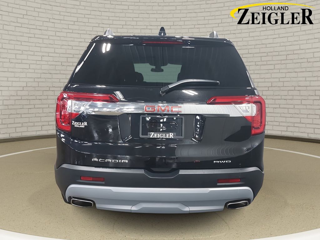 2023 GMC ACADIA - Image 6