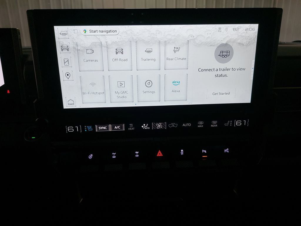 2024 GMC HUMMER EV SUV - Image 19