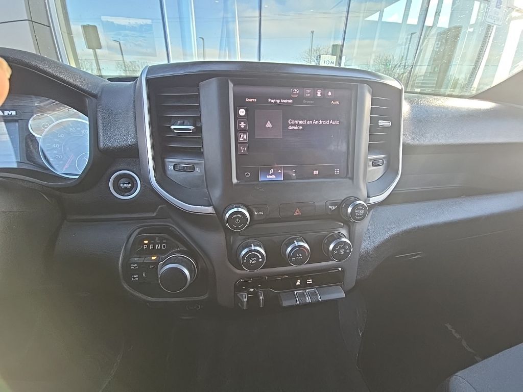 2022 RAM 2500 - Image 9