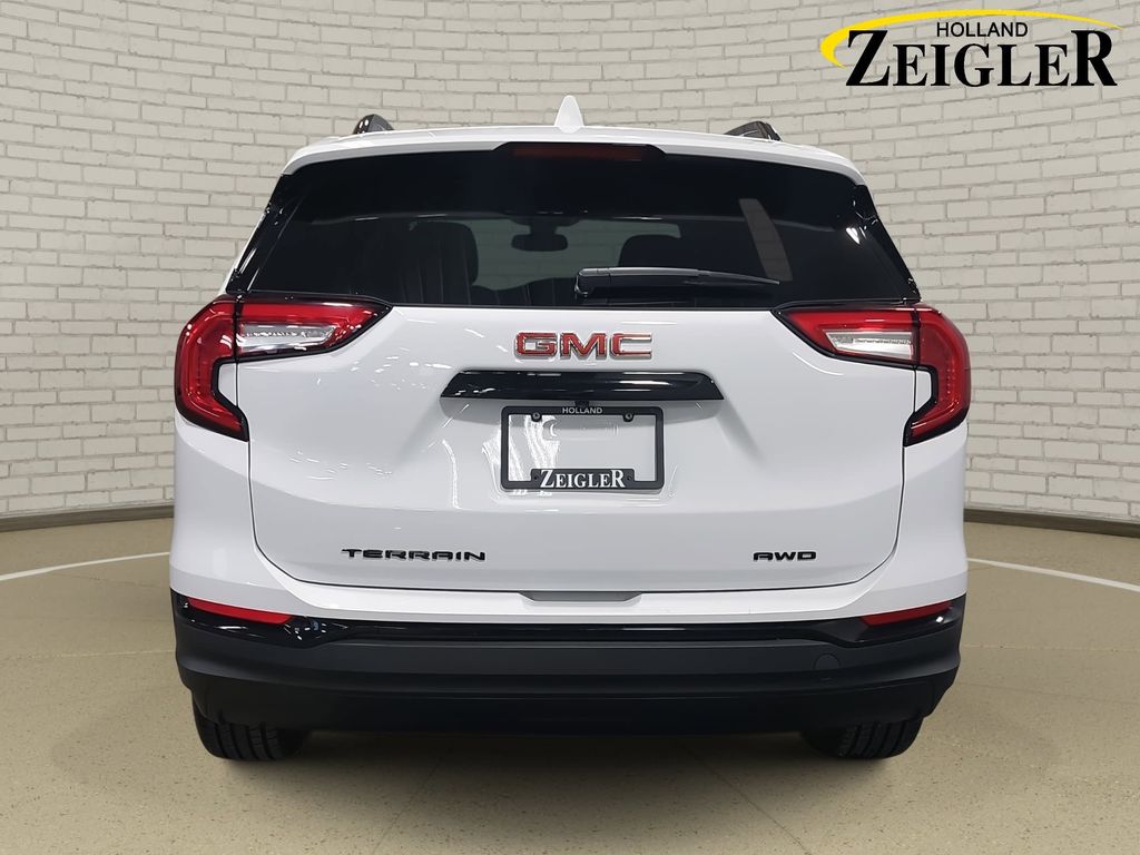 2023 GMC TERRAIN - Image 6