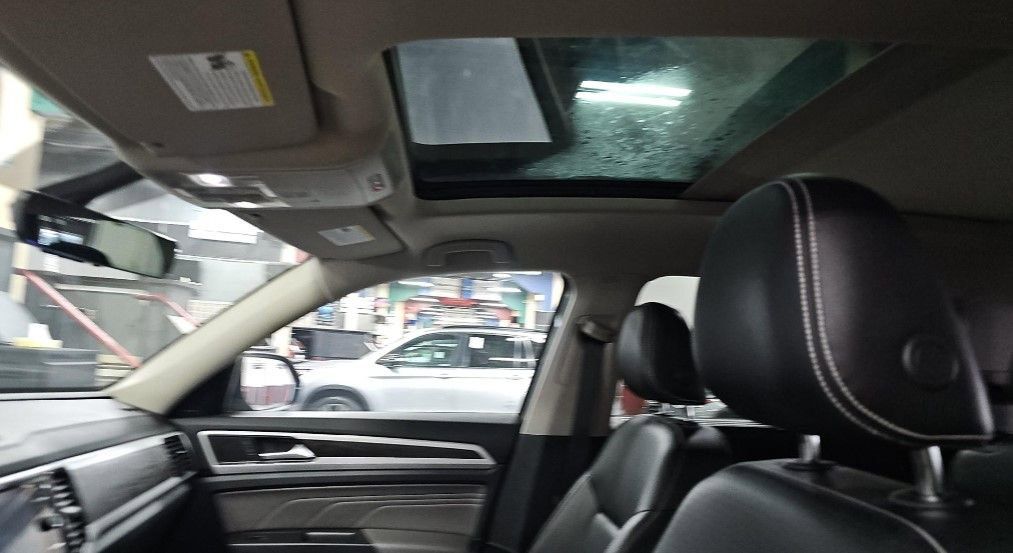 2022 VOLKSWAGEN ATLAS - Image 17