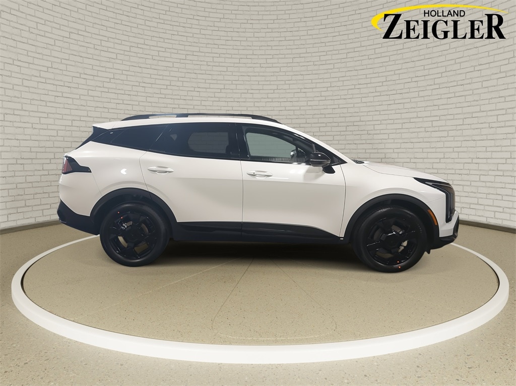 New 2026 Kia Sportage Hybrid X-Line SUV