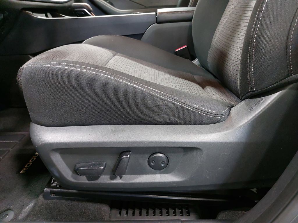 2023 NISSAN ROGUE - Image 28